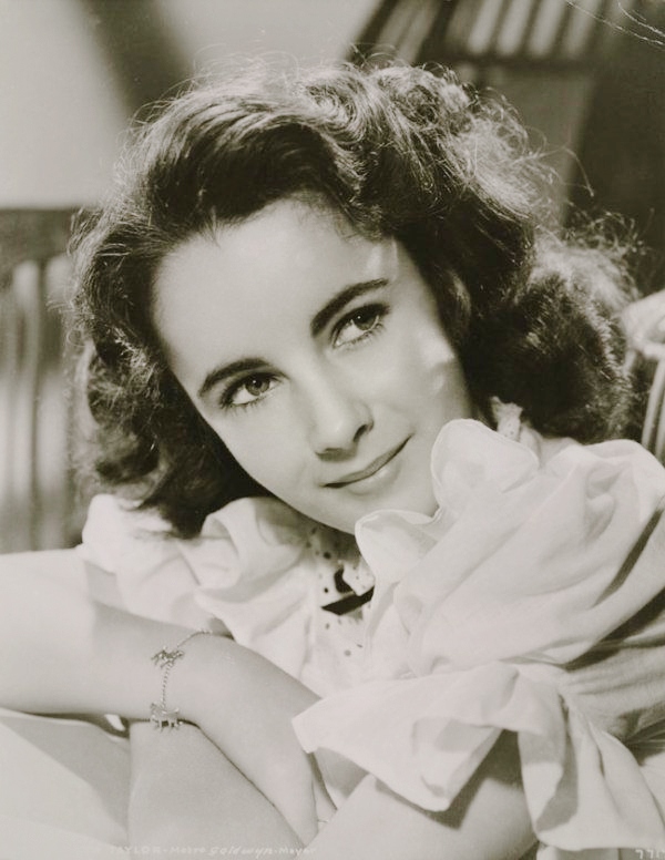  p>伊丽莎白·泰勒(elizabeth taylor,1932年2月27日—2011年3月23日)