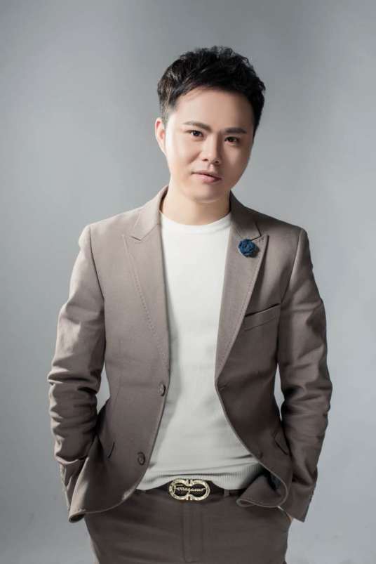 任向东（中国男歌手）_百度百科