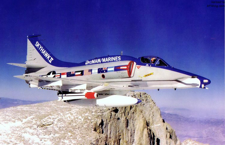 a-4"空中之鹰"(skyhawk)