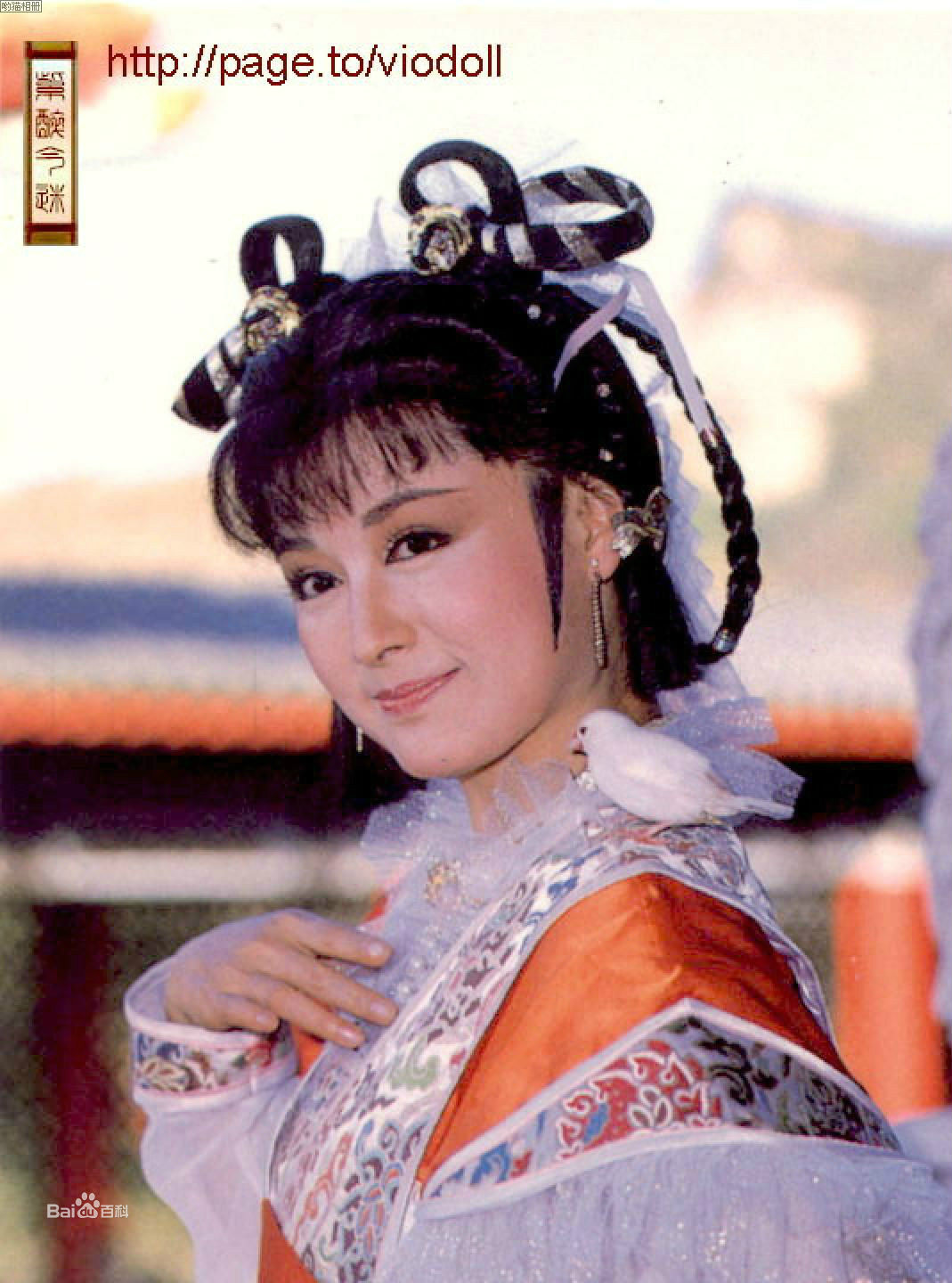  p>潘迎紫(angela),1949年6月5日出生于江苏省苏州市,华语影视女演员.