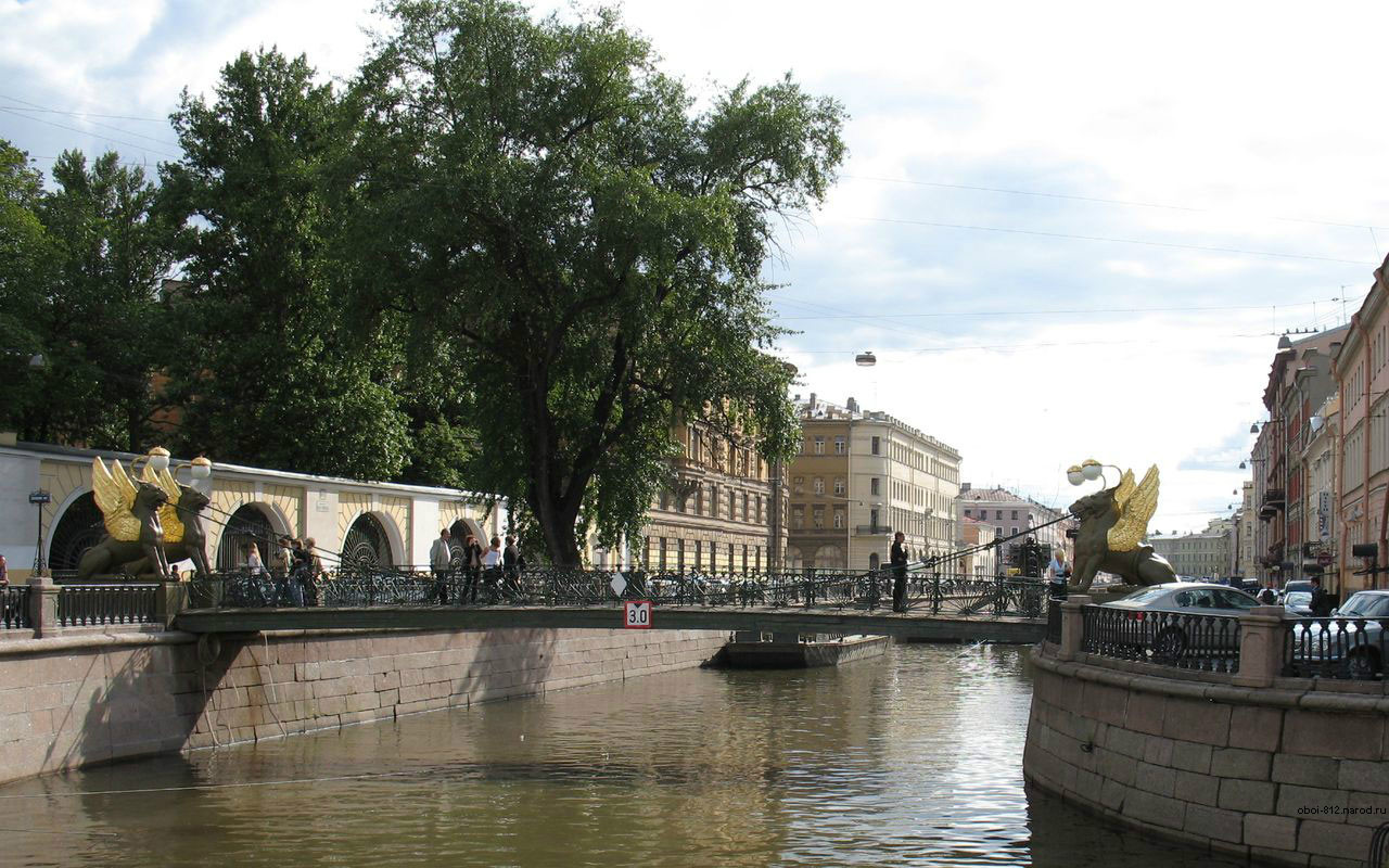 圣彼得堡银行桥