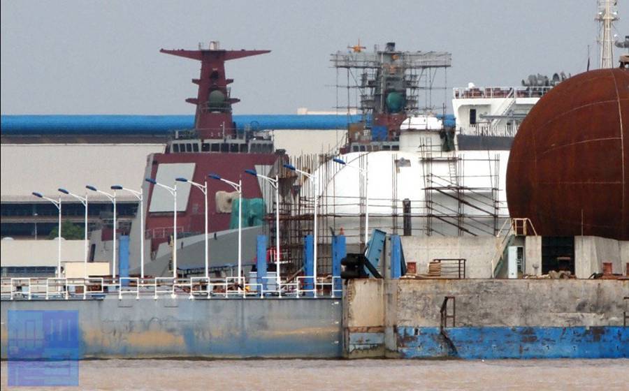  p>舾装(ship equipment)是船舶制造工艺里的一种,分为分段舾装, a