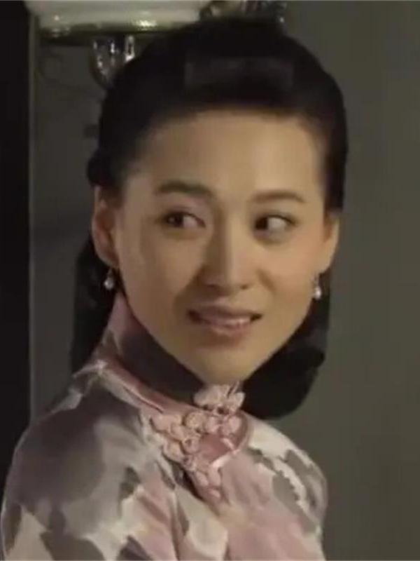  p>丁潇,抗战剧 a target="_blank" href="/item/《飞哥大英雄》