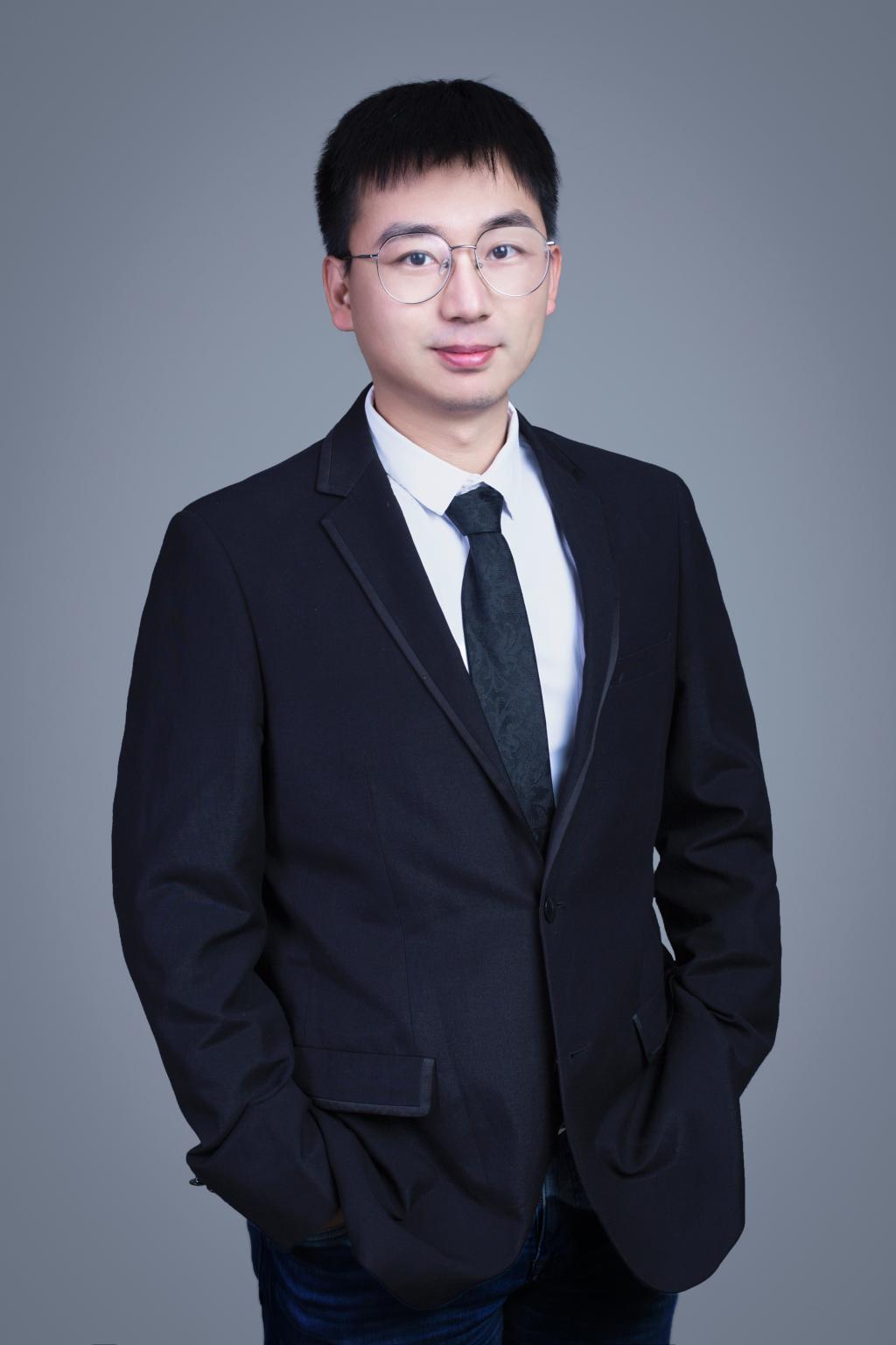 男,1991年6月出生,天津人,毕业于澳门大学,博士,浙江外国语学院讲师