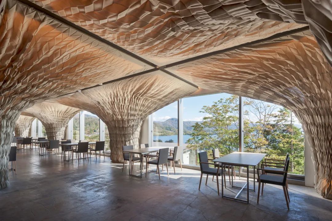 提倡“负建筑”理念的日本建筑大师隈研吾：让建筑消失！_百科TA说