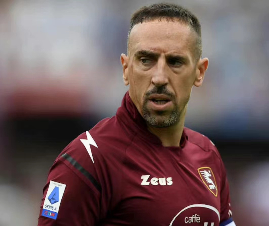  p>弗兰克·里贝里(franck ribéry),1983年4月7日出生于法国 a