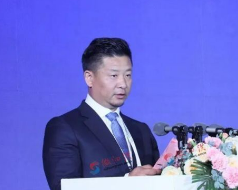  /p> p data-id="thwrxq2rqpva">现任江苏斯迪克新材料科技股份有限