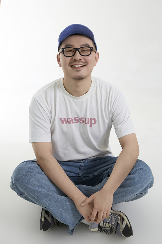 中国内地青年男配音演员,成都声娱文化传播有限公司签约配音演员