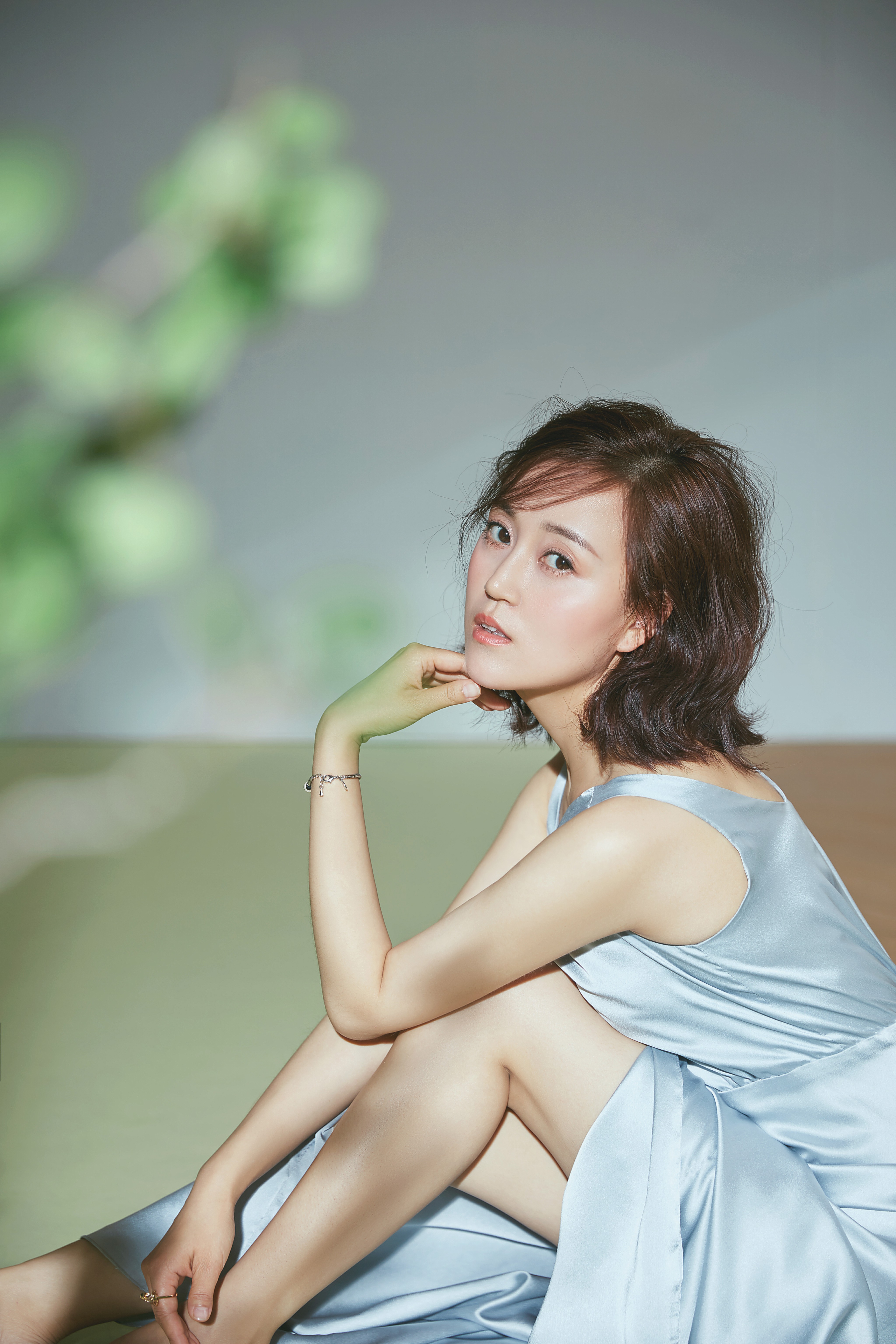  p>闫子墨(原名:闫婕),出生于陕西省,毕业于 a target="_blank" href=