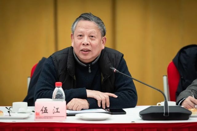 伍江（法国建筑科学院院士，建筑历史学家，同济大学建筑与城市规划学院教授、博士生导师）_百度百科
