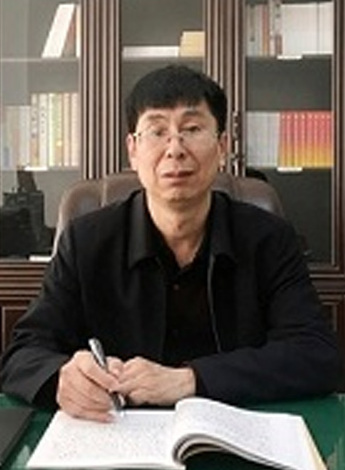  p>单县徐寨镇人,1968年出生,中共党员,本科学历,中学高级教师,曾任