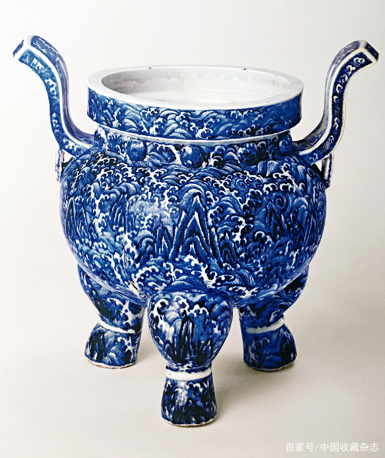 作为祭祀用器，永乐青花三足炉为谁烧造？_百科TA说