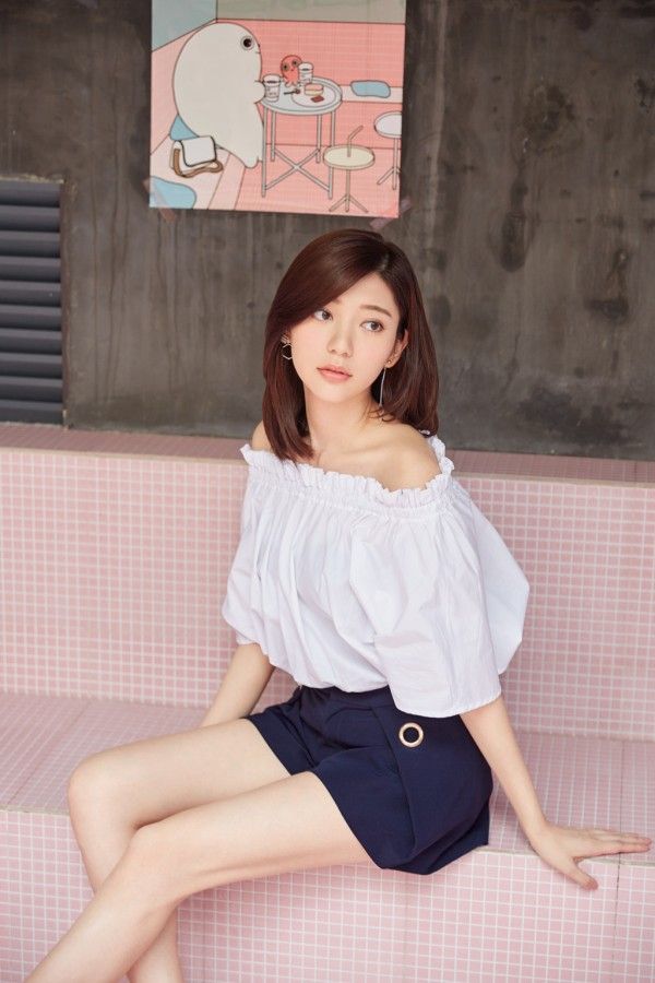  p>郭雪芙(puff kuo),1988年6月30日出生于台湾省新北市,华语影视女