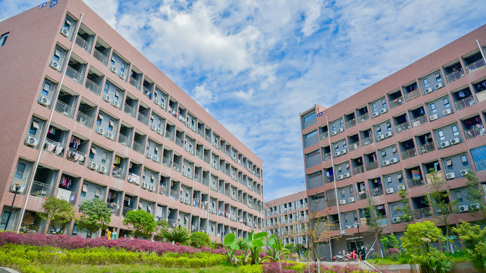 四川职业科技学院