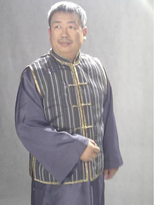  p>刘辉,男,演员,艺名栩飒,参演电视剧《 a target="_blank" href="