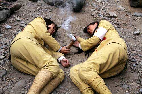 女,电视剧《 a target="_blank" href="/item/石光荣的战火青春