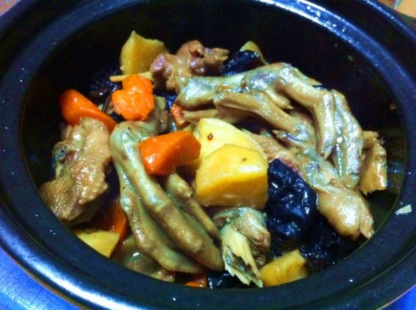 鸭翅根土豆炖
