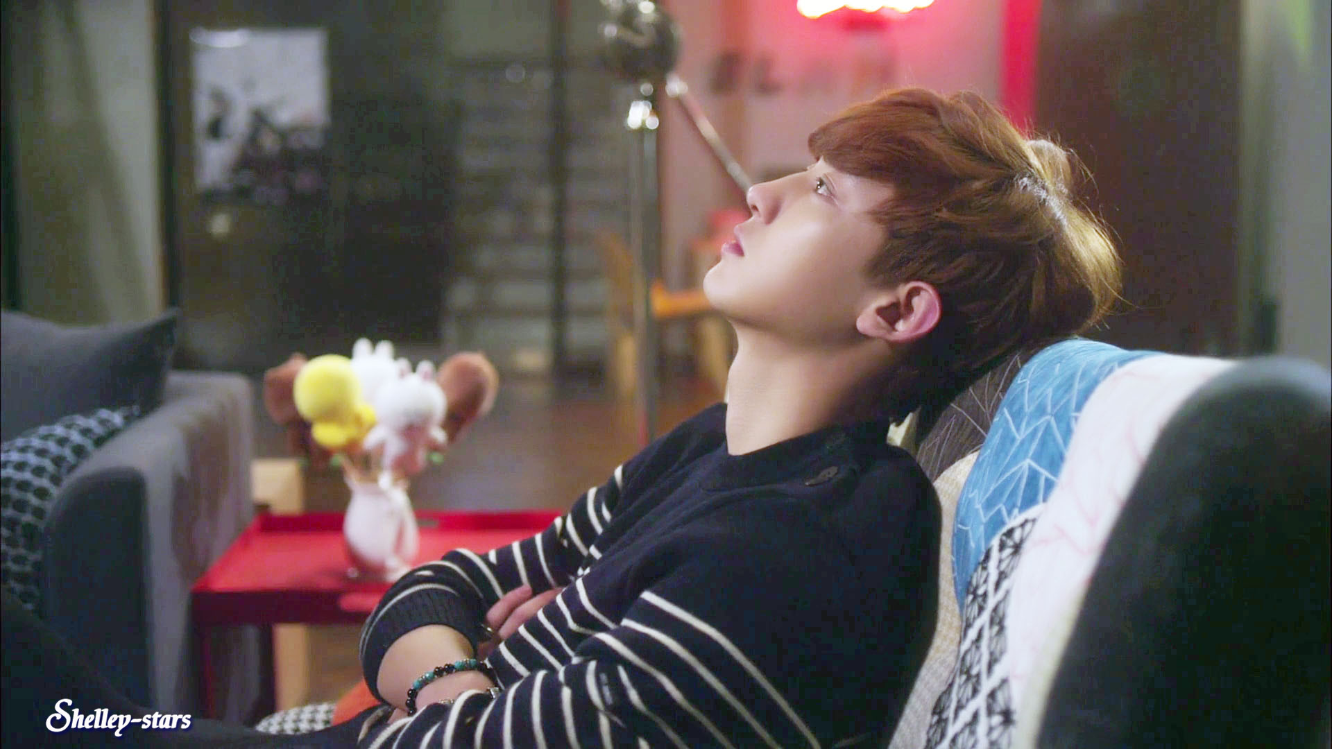  p>《我邻居是exo》是由李权执导, a href="#" data-lemmaid="1225236