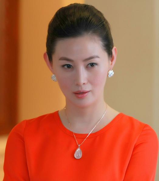  p>《蔡文姬》是由 a target="_blank" href="/item/高占全/9394787"