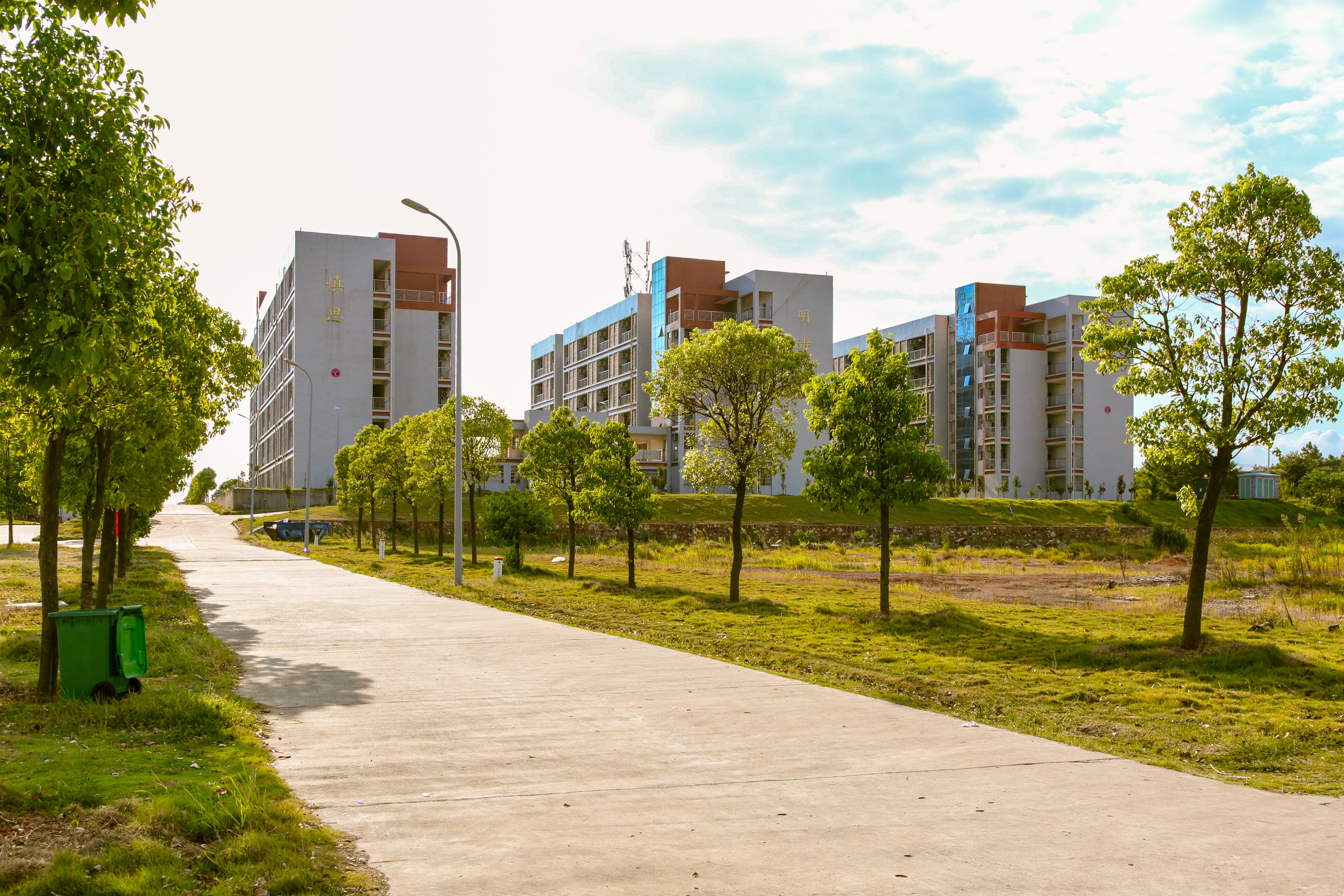  p>江西洪州职业学院(jiangxi hongzhou vocational college)是经 a