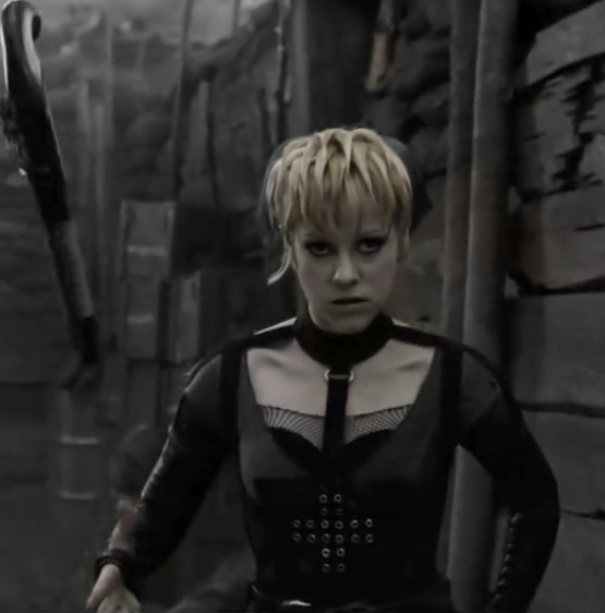  p>吉娜·马隆 i>(jena malone) /i>,1984年11月21日在美国内华达州