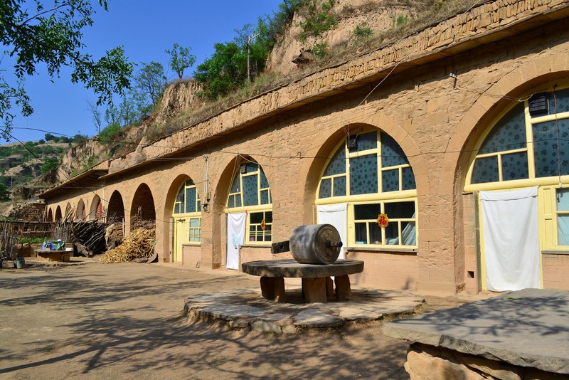  p>陕北地区是革命老区,是中国 a target="_blank" href="/item/黄土