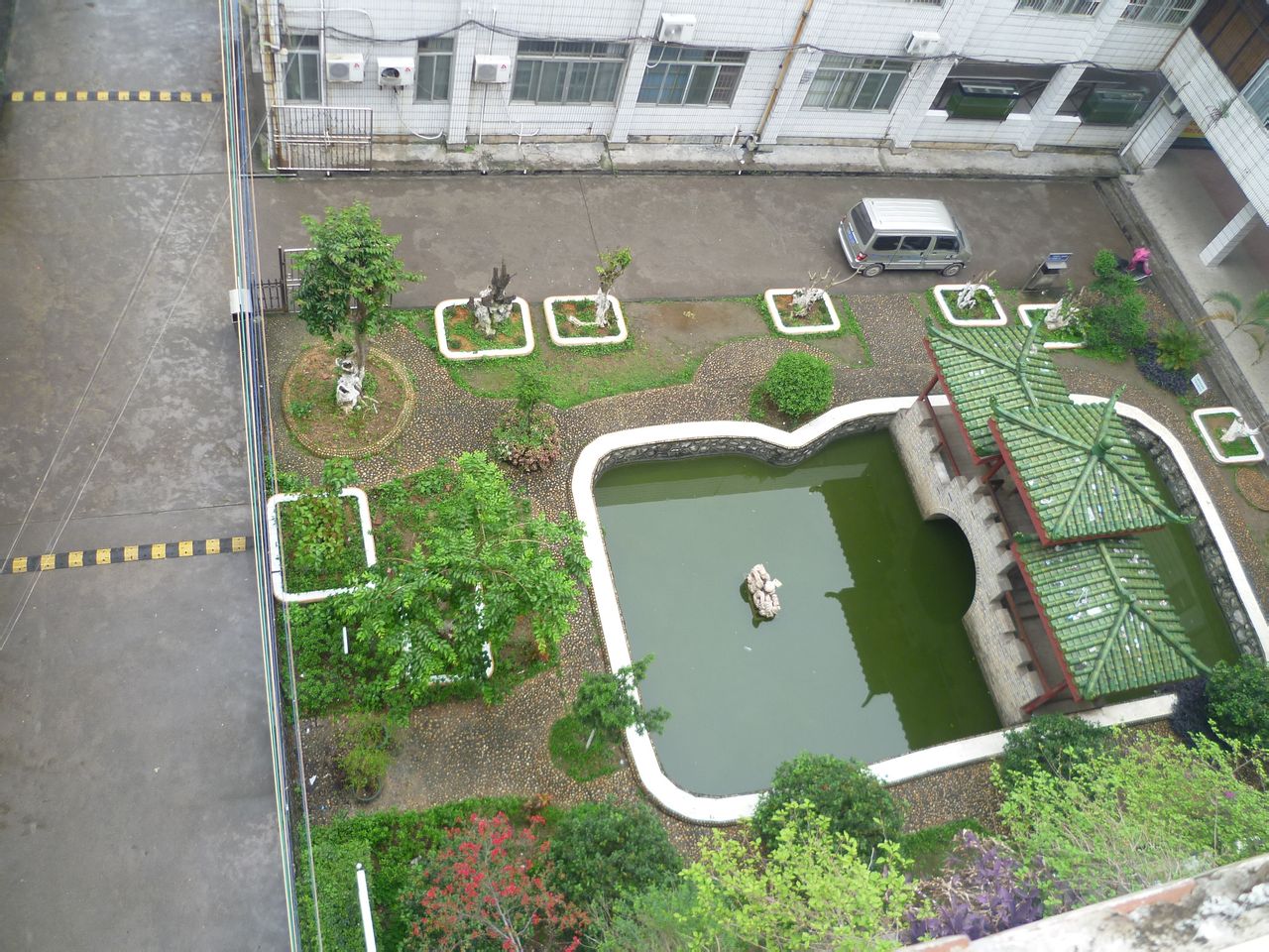 玉林市苗园中学