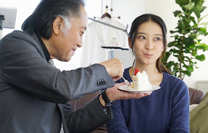  p>《fragile》是日本富士电视台2016年制作的医疗剧,由石川淳一执导