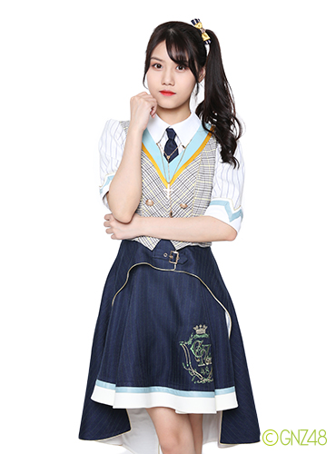  p>朱怡欣,1998年4月22日出生于浙江省,中国内地女歌手,女子偶像团体 