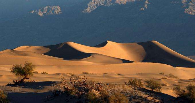  p>美国死亡谷(u.