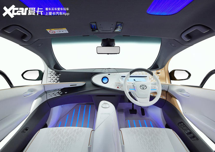 进博会 丰田lq概念车国内亮相 百科ta说