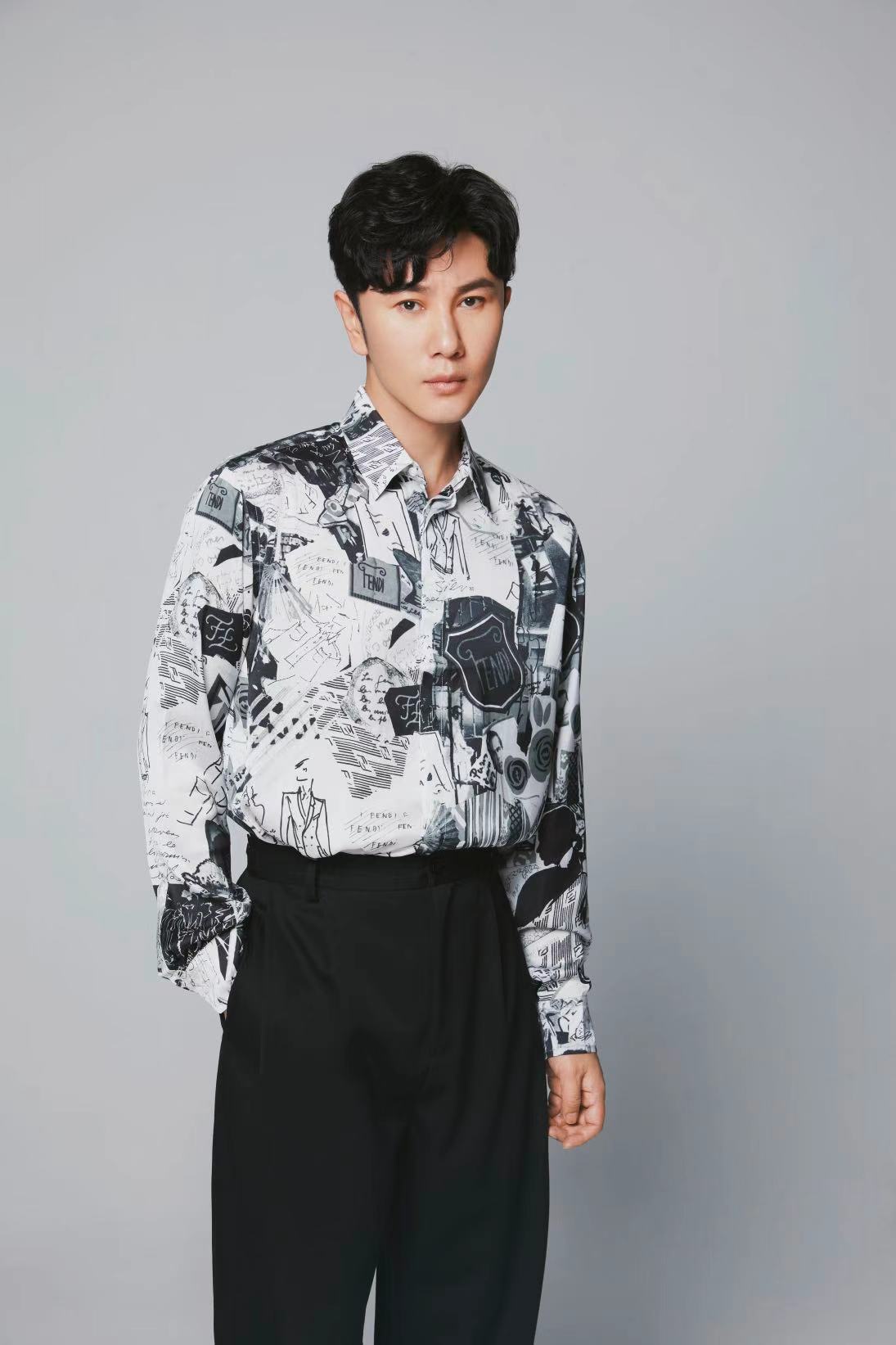  p>夏河,1983年5月20日出生于东北, a target="_blank" href="/item