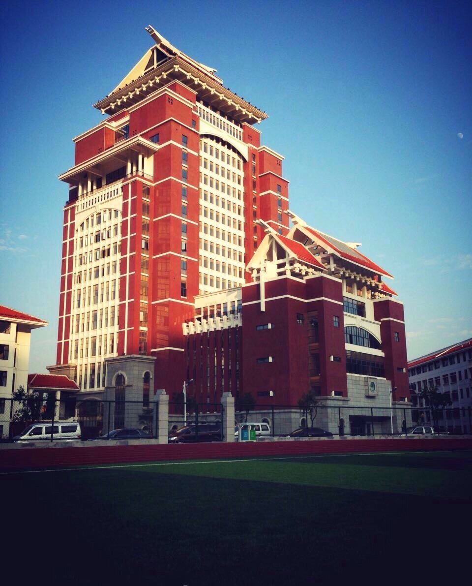 福建龙海第一中学