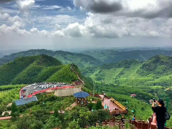  p>罗汉镇,隶属于贵州省黔西南布依族苗族自治州普安县,地处 a target