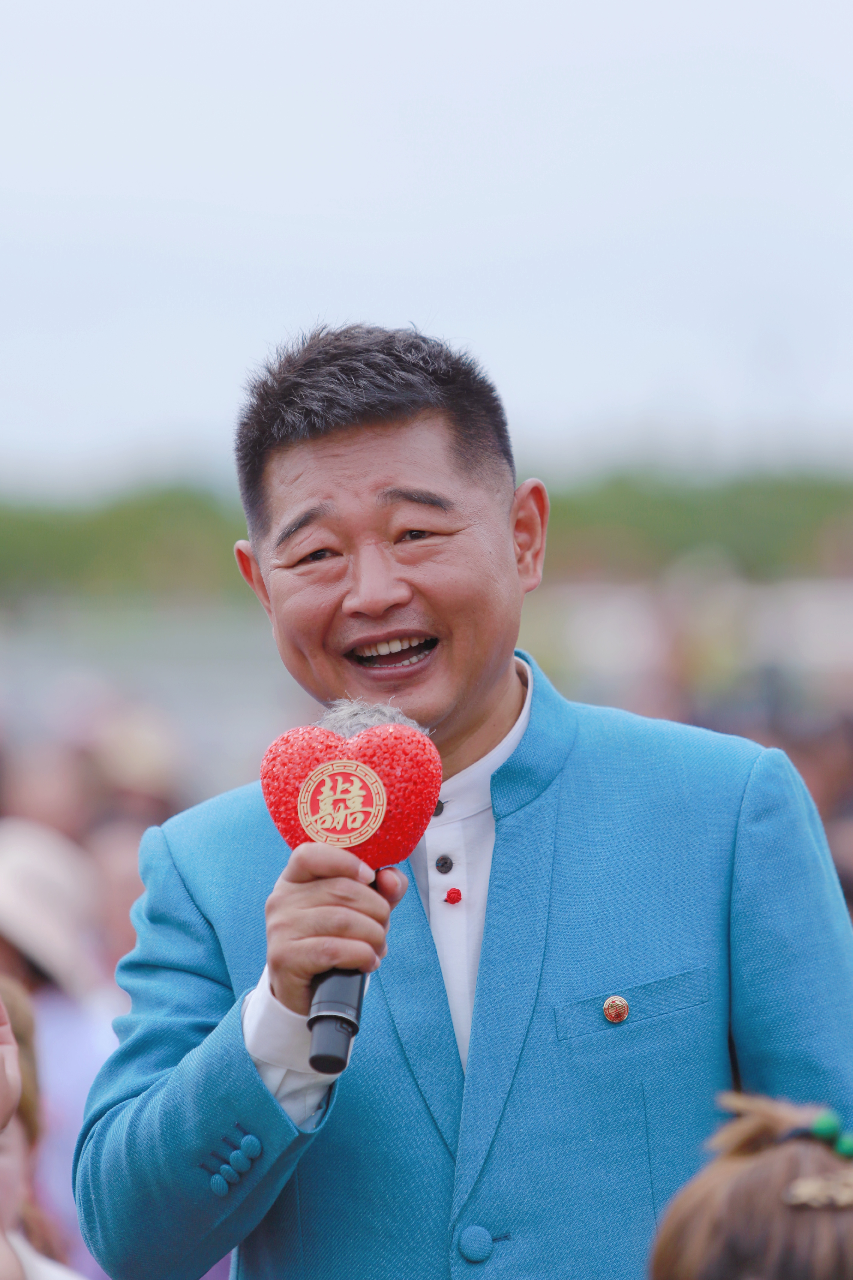 n0m0">肖东坡,1969年4月27日出生于山东济南,中共党员,制片人,主持人