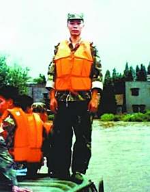 李向群