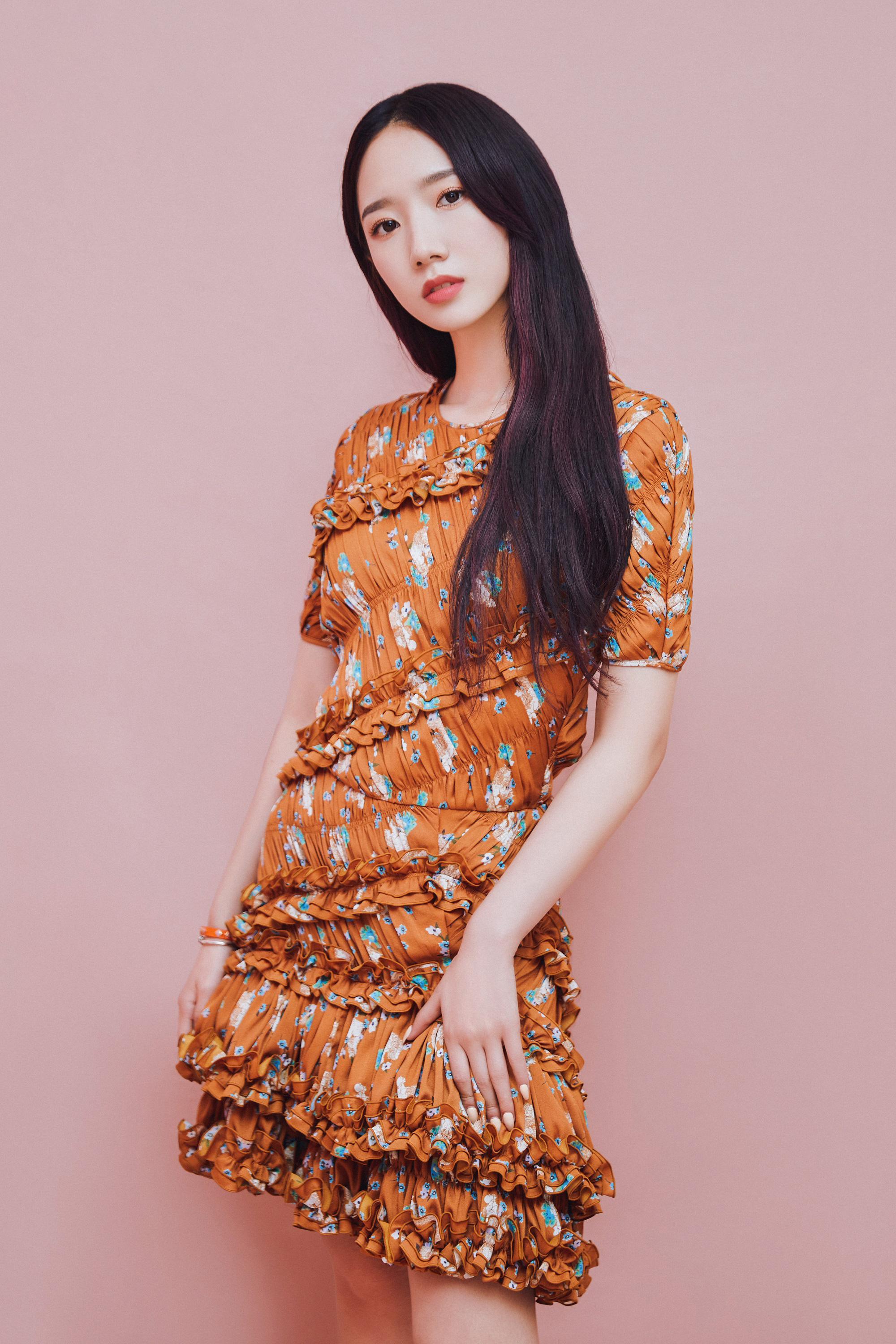  p>孟美岐,1998年10月15日出生于河南省洛阳市, span class="ref"