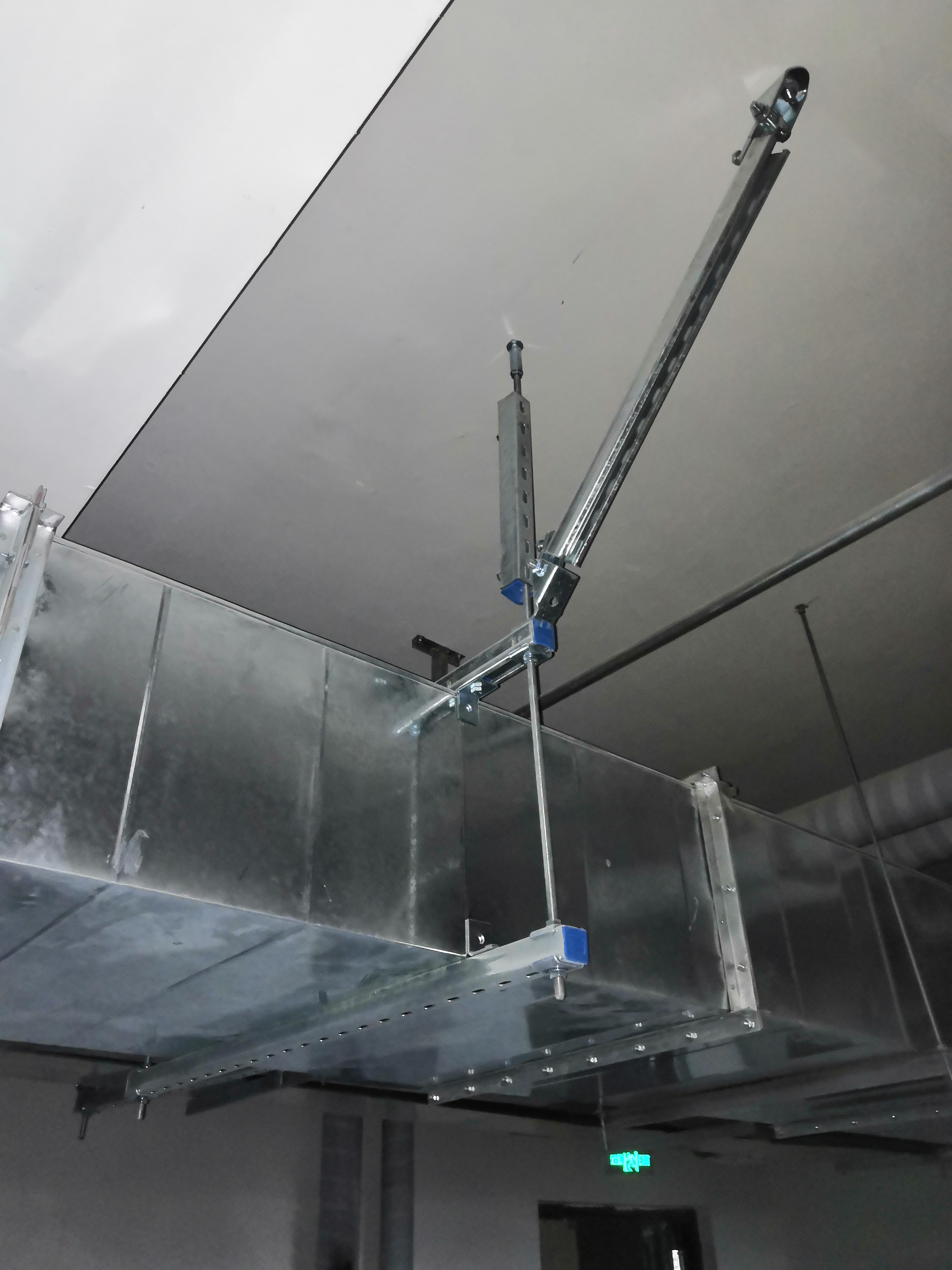 2016年,是建筑机电综合管线(抗震加固系统)抗震支吊架的综合服务公司