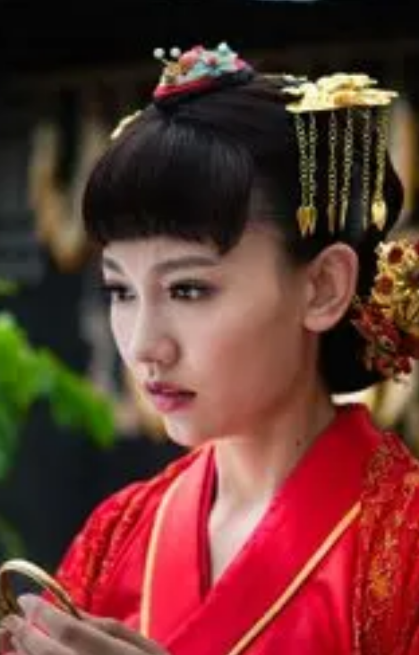  p>段秀婷,电视剧《 a target="_blank" href="/item/新济公活佛