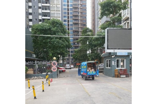 花千树三期位于惠州市大亚湾大亚湾西区,共计房屋270户.