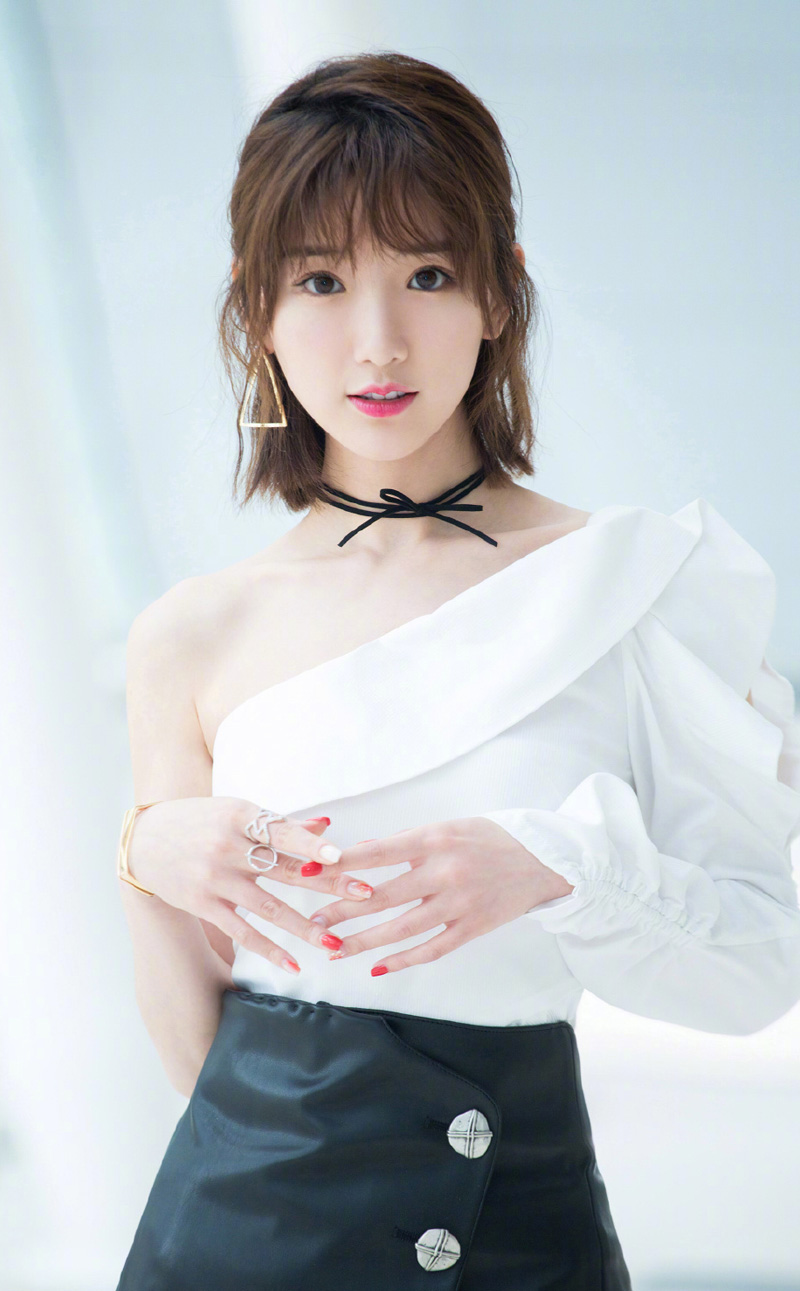 毛晓彤
