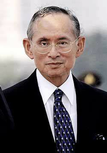 普密蓬·阿杜德