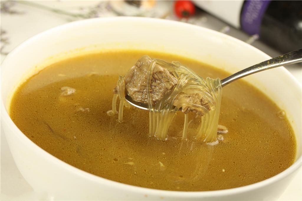 咖喱粉丝牛肉汤