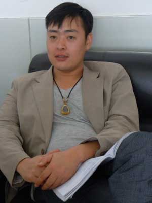 出品的家庭剧,由 a target="_blank" href="/item/安战军/4335645"