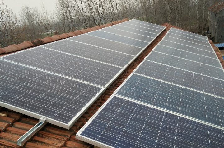  p data-id="go03ovf5g7"> b>太阳光伏系统 /b>,也称为 b>光生伏特 /b