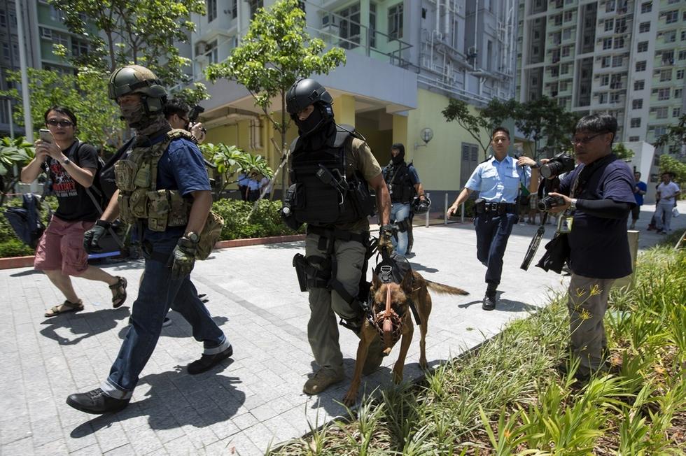 香港九龙湾启晴邨乐晴楼枪击案