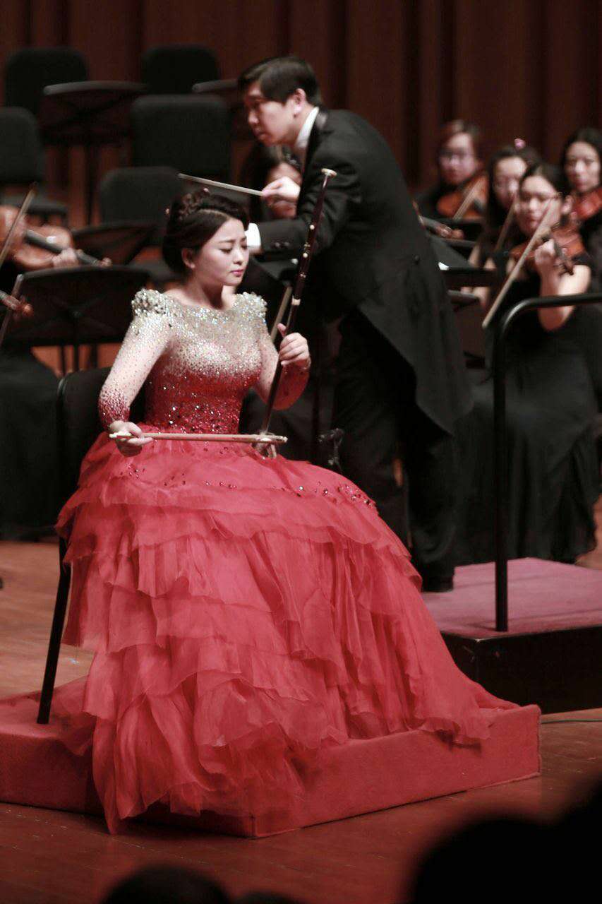  p data-id="gnbp9qorun">闫国威,中国二胡演奏者 , span class="ref"