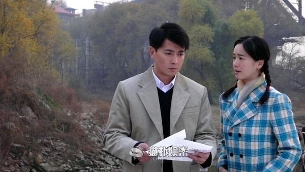 《红莓花儿开》是由中央电视台中国电视剧