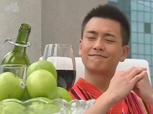 ="128775">香港 /a>女 a target="_blank" href="/item/演员/3106682"