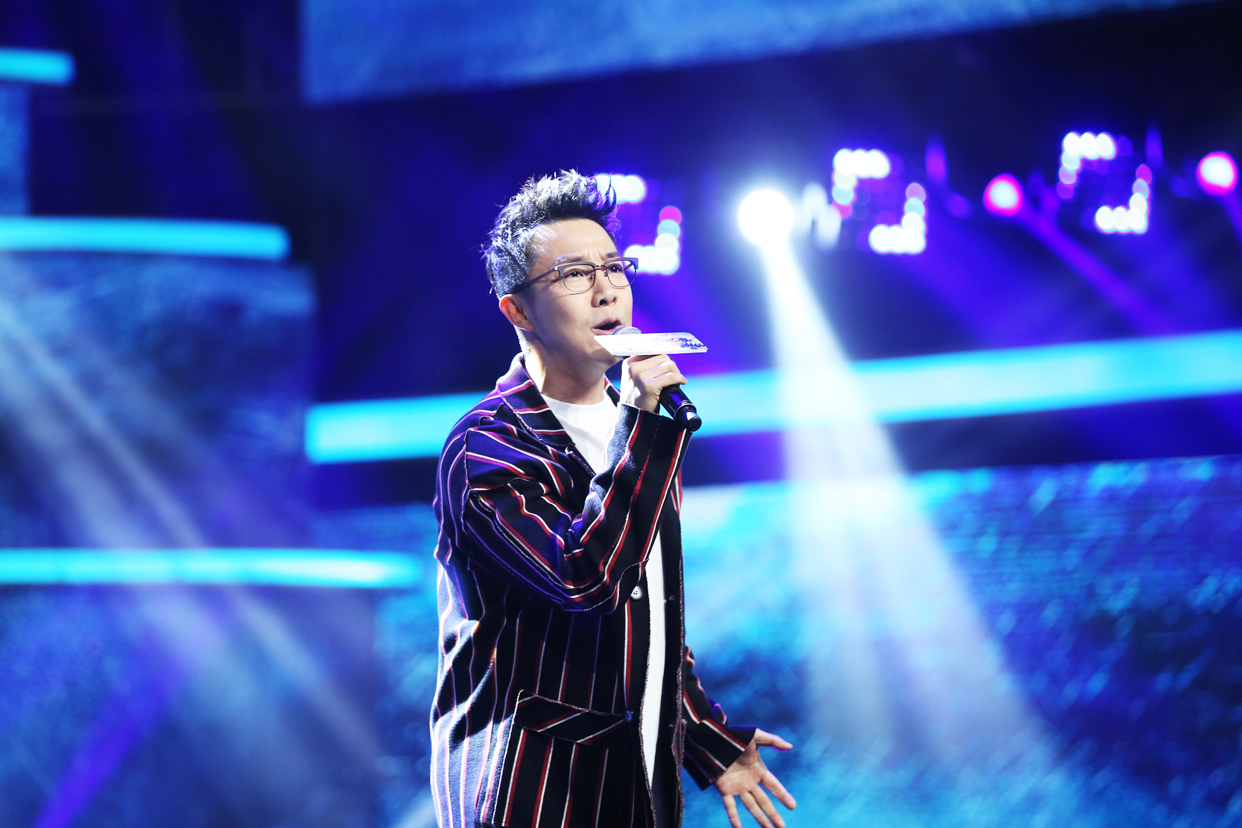  p>孙伯纶,1981年8月27日出生于哈尔滨,中国男歌手.